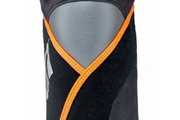Scarponi da alpinismo e alta quota: 8000 EVEREST EVO RR - Black